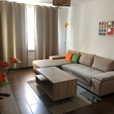 Central Home П'ятра-Нямц Екстер'єр фото