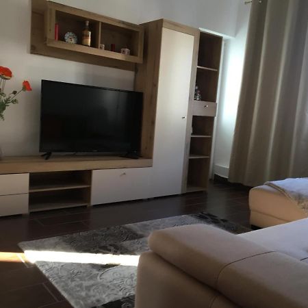 Central Home П'ятра-Нямц Екстер'єр фото